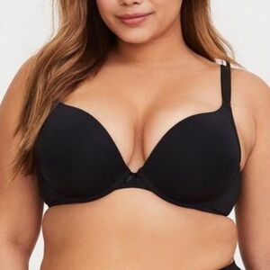 Torrid Black Plunge Push-Up Smooth 360° Back Smoothing Bra Size 46D